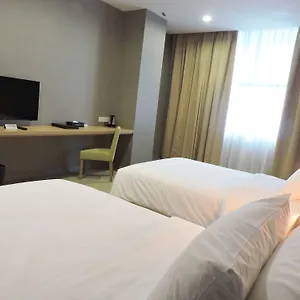 3* Hotel No.5