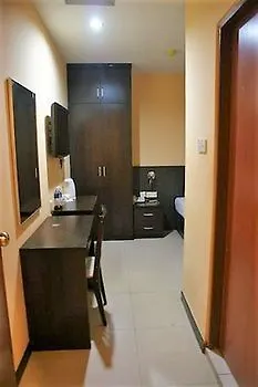 오요 216 라 비바 호텔 코타키나발루